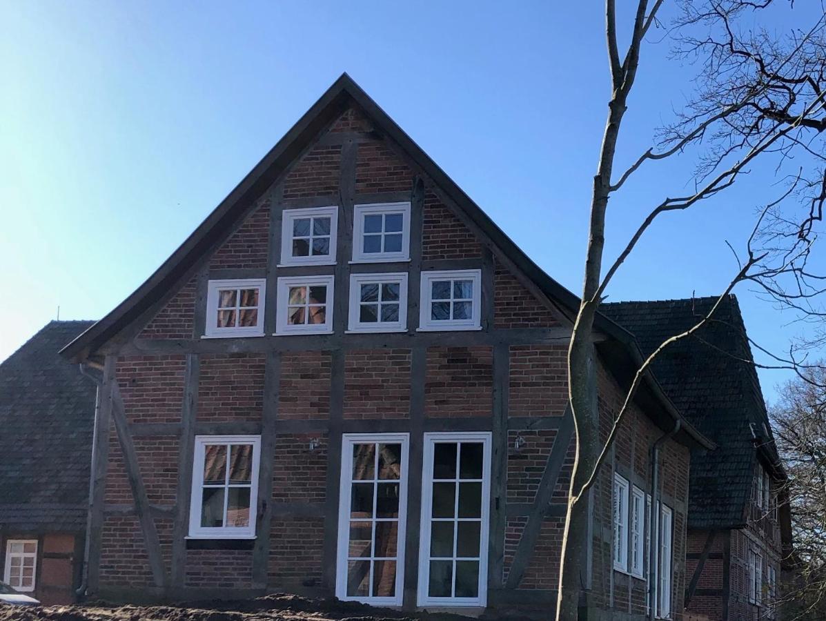 Altes Backhaus Bauernhof Vogel Apartment Rohrsen Luaran gambar